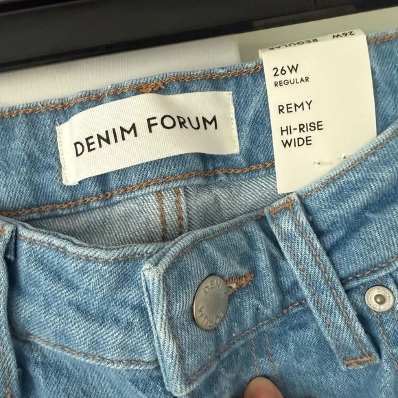 Aritzia Denim Forum Remy Hi-Rise Wide Jean - Picture 5 of 6